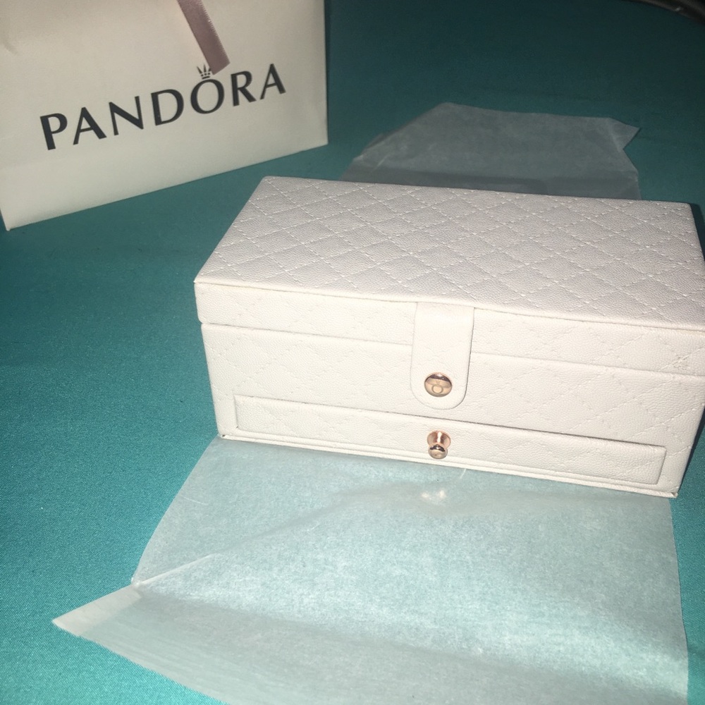 Pandora Leather Jewelry Box